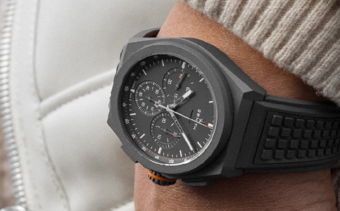 上海真力時(shí)表蒙多少錢(qián)