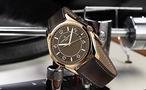 江詩丹頓手表售后服務中心維修（江詩丹頓手表出現偷停的解決辦法）