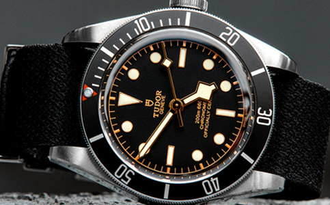 成都帝舵手表服務(wù)中心（帝舵手表劃痕如何打磨）