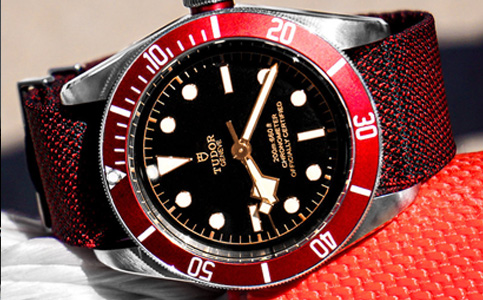 青島帝舵手表維修（修復帝舵手表外觀損壞的方法）