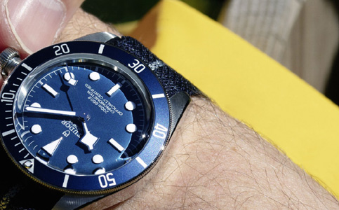 成都帝舵服務中心(帝舵手表指針生銹了)