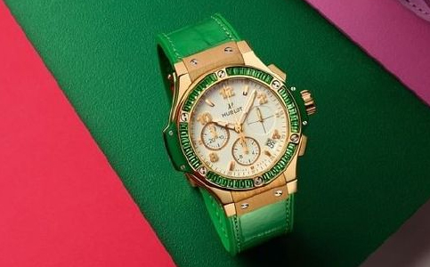 宇舶手表維修中心(宇舶手表進灰進水的解決)